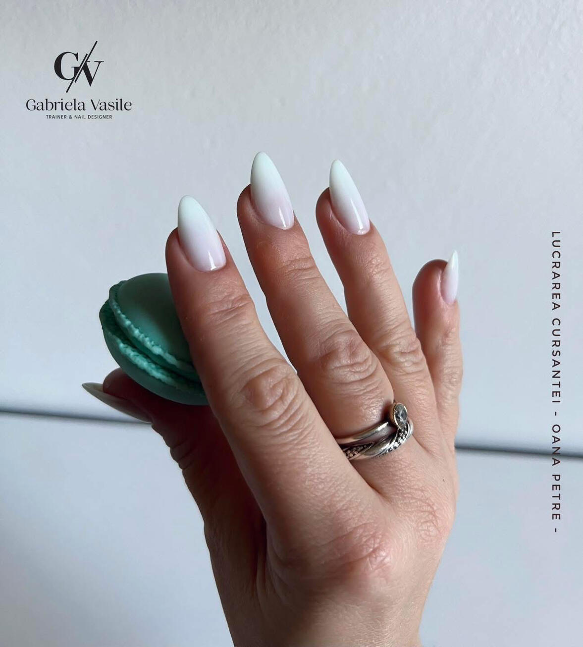 Gabriela Vasile Nail Trainer